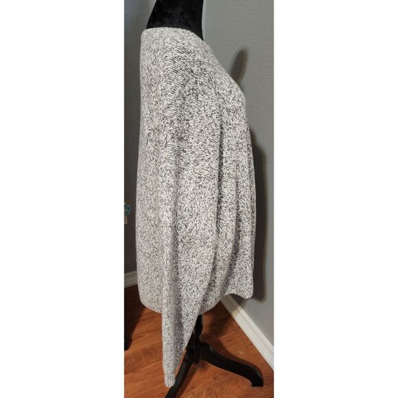Arizona Jean Co. Gray & White Knit Oversized Sweater XXL New - Picture 6 of 8